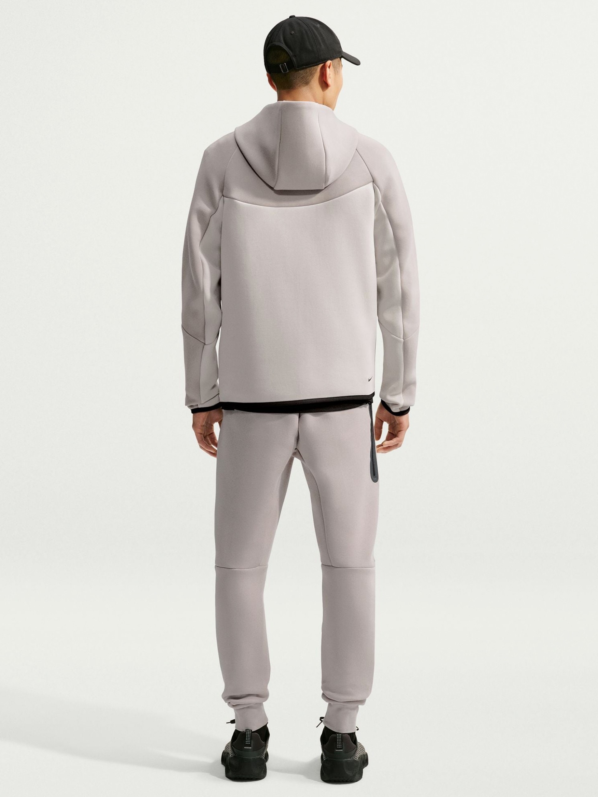 Calças Nike Tech Fleece Slim Fit Cinzentas Para Homem