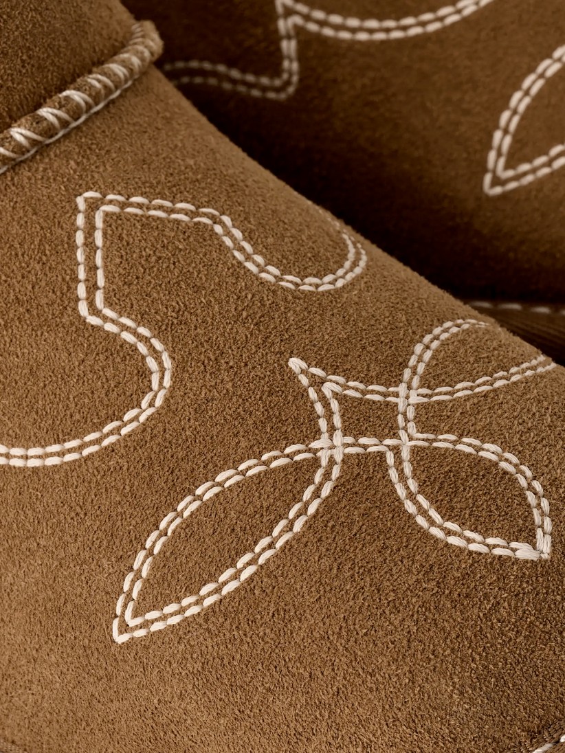 Botas Ugg Classic Ultra Mini Western Camel Kids Botas Ugg Classic Ultra Mini Western Camel Kids
