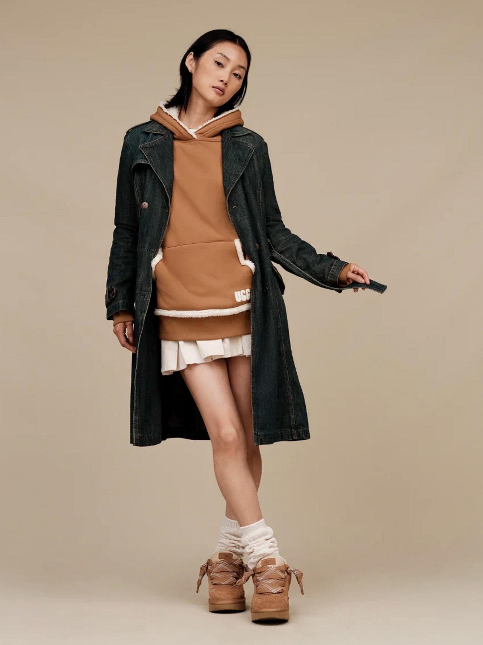 Sapatilhas Ugg Lowmel Camel Para Mulher