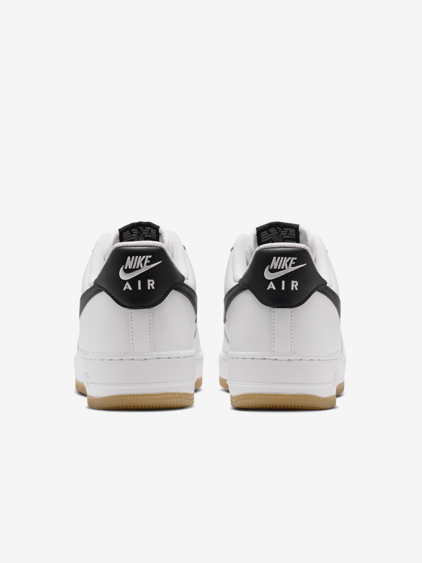 Sapatilhas Nike Air Force 1 07 Brancas e Pretas Para Homem