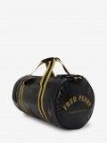 Saco Fred Perry Tipped Classic Barrel Preto e Dourado Saco Fred Perry Tipped Classic Barrel Preto e Dourado