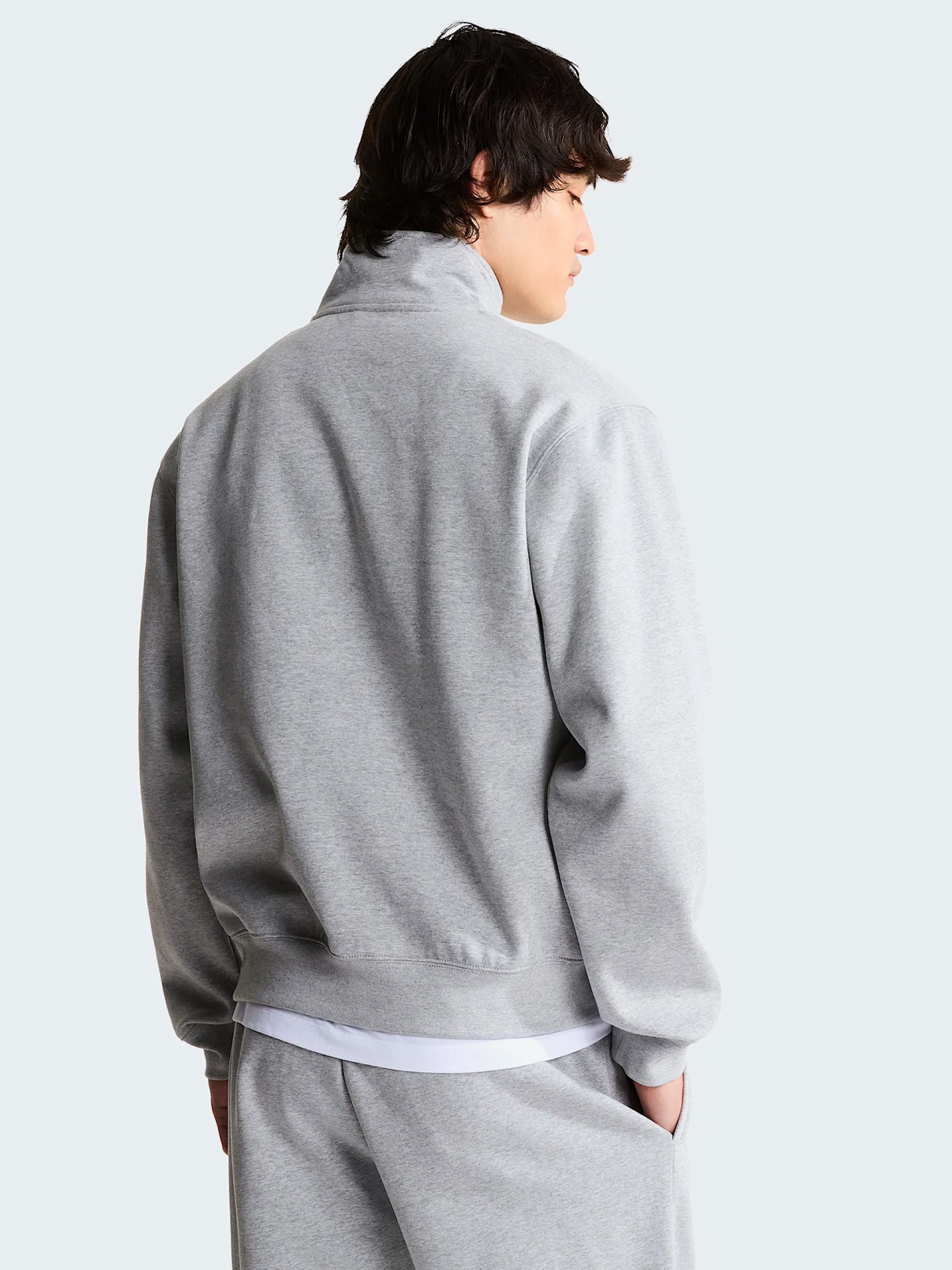 The North Face Essential Simple Dome Grey Zip Sweater