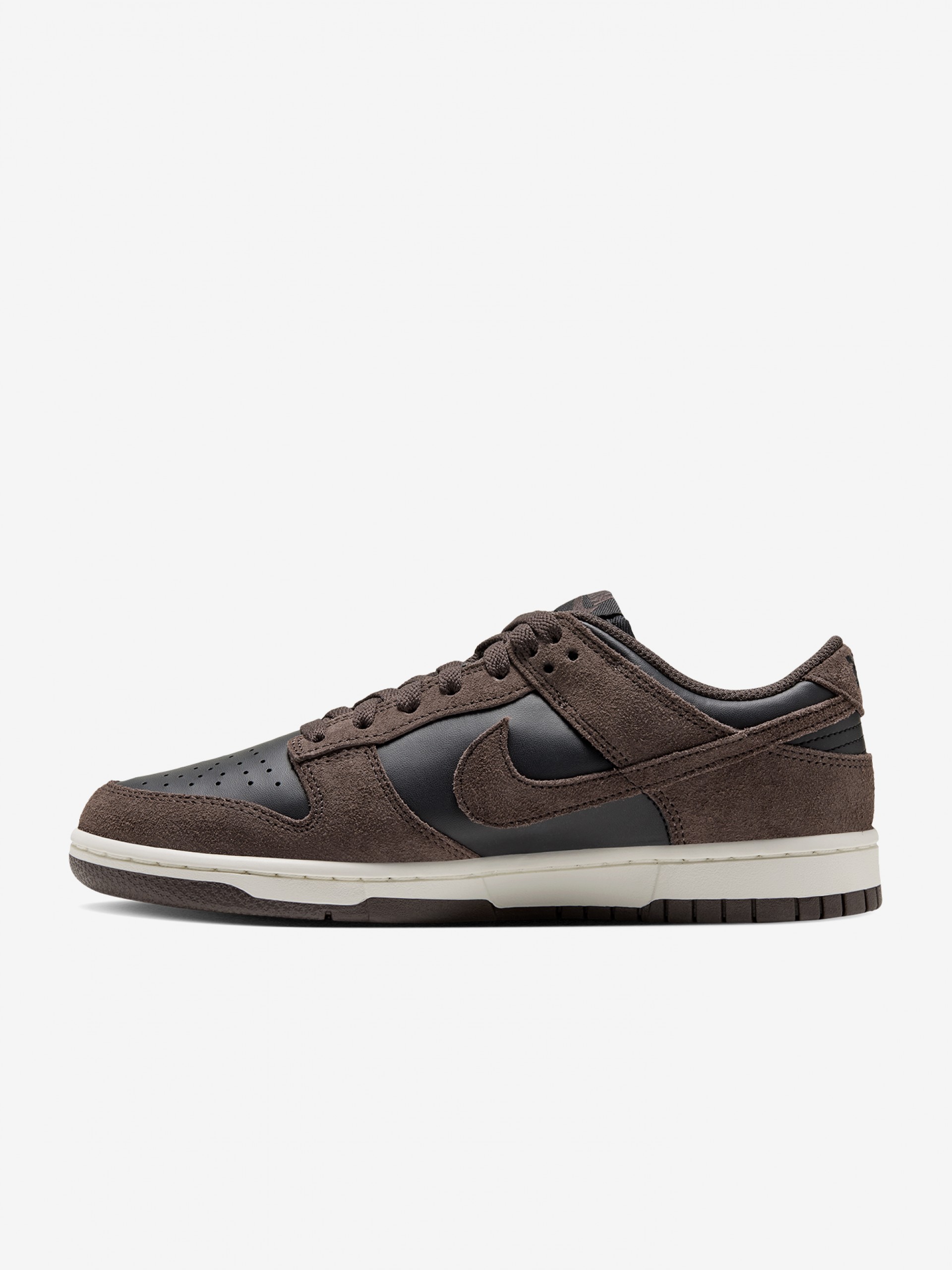 Sapatilhas Nike Dunk Low Castanhas e Pretas Para Mulher