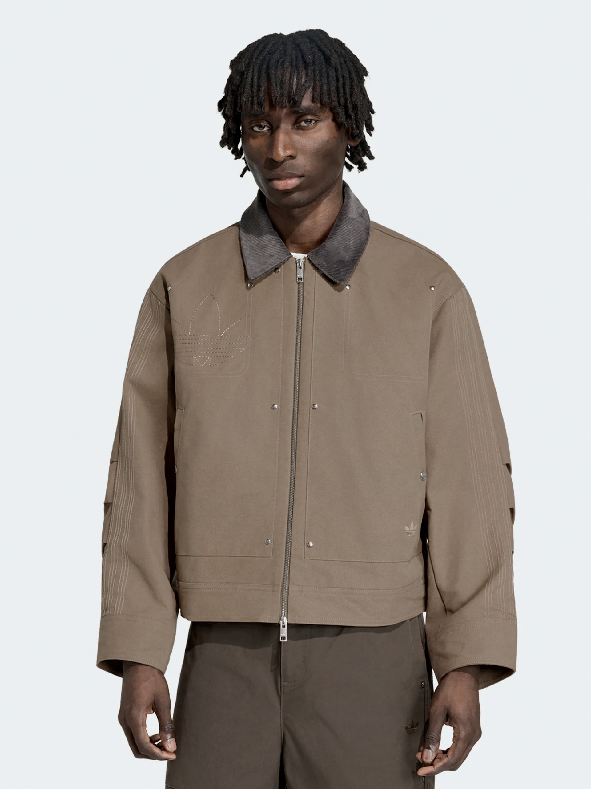 Chaqueta Adidas Bomber Premium Essentials Caqui y Gris