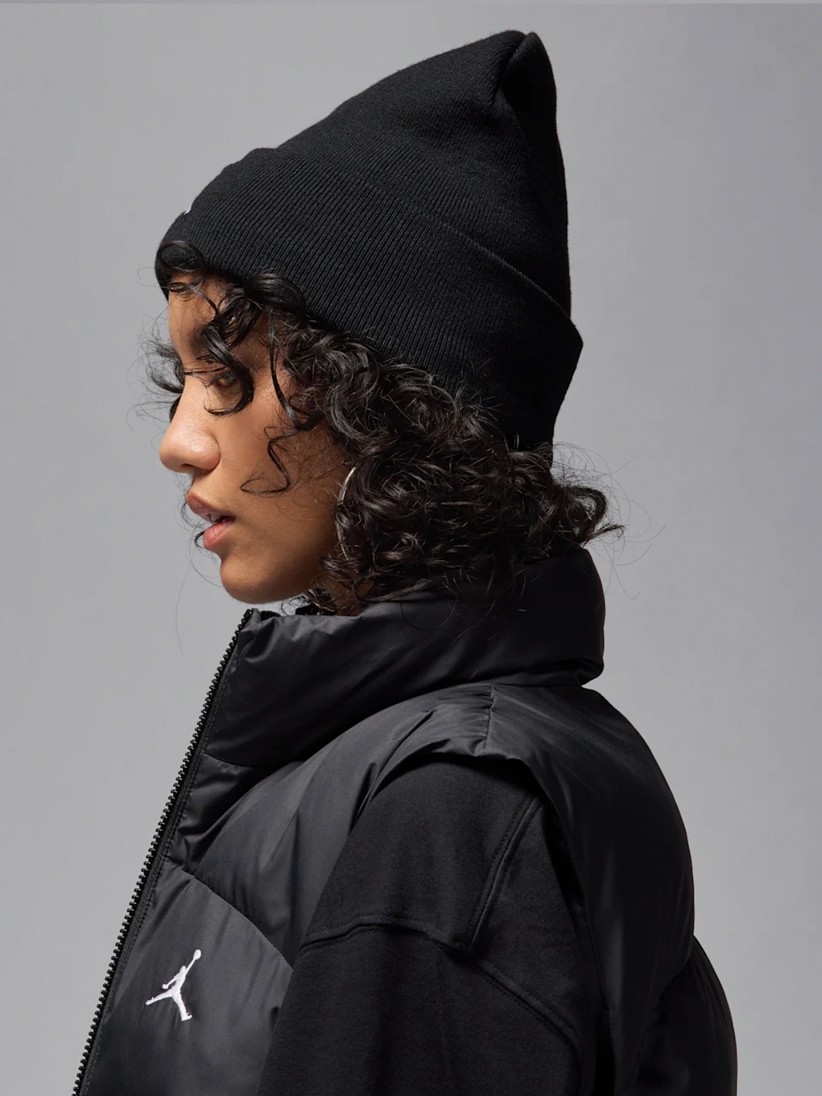 Nike Jordan Peak Satin Lined Black Beanie Nike Jordan Peak Satin Lined Black Beanie