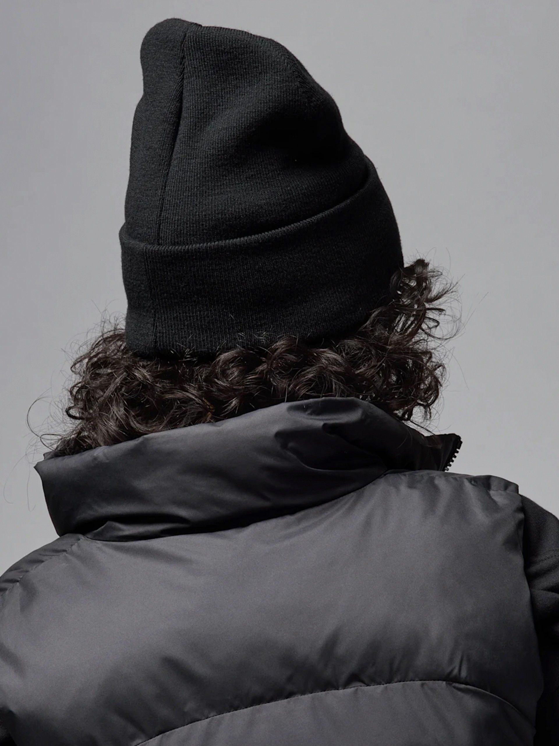 Nike Jordan Peak Satin Lined Black Beanie