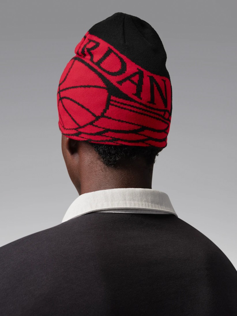 Gorro Nike Jordan Peak Negro y Rojo