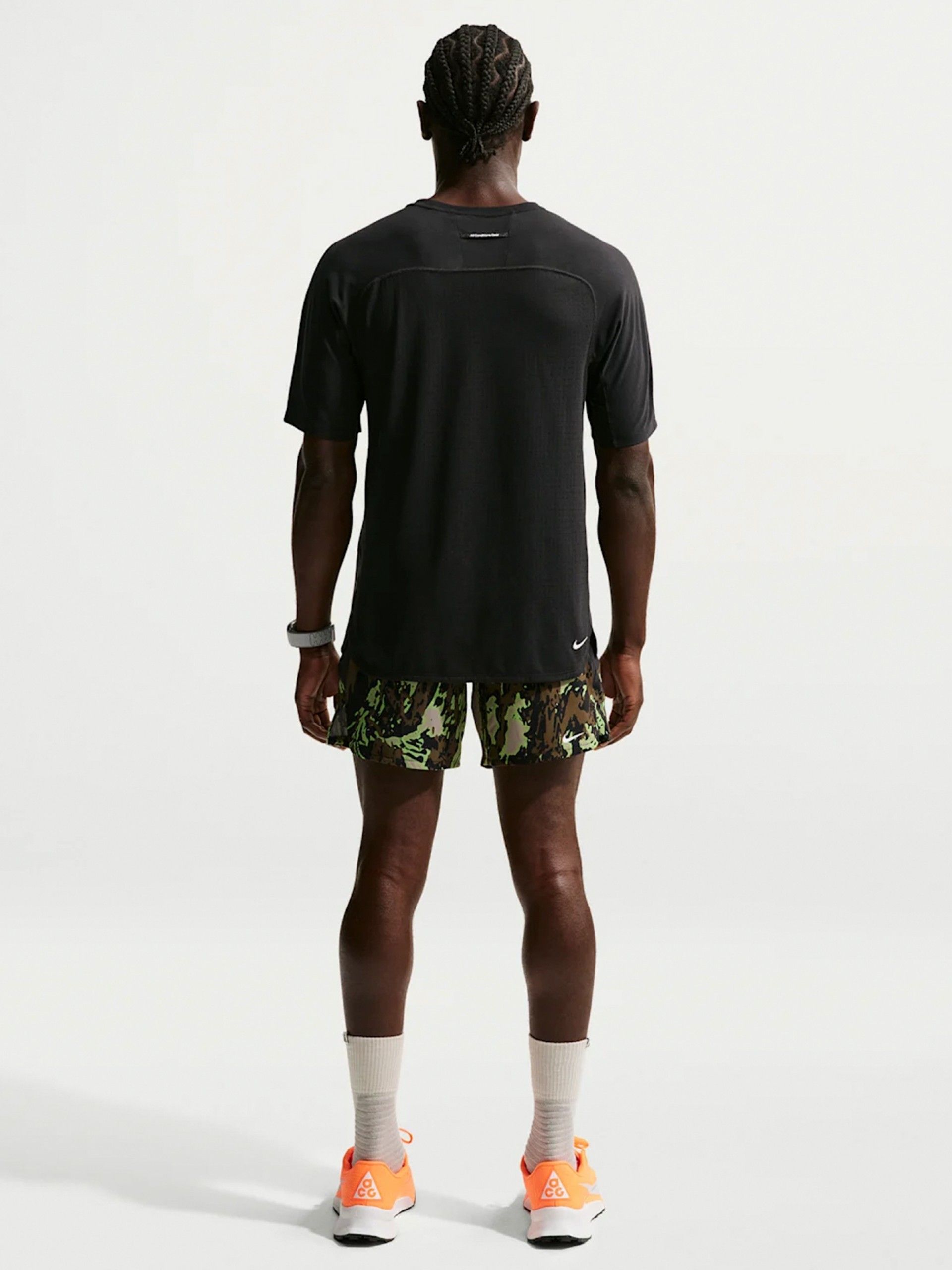 T-shirt de Trail Nike ACG Solar Chase Dri-FIT ADV Preta Para Homem