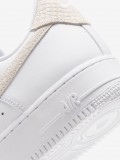 Sapatilhas Nike Air Force 1 07 Brancas e Bege Para Mulher Sapatilhas Nike Air Force 1 07 Brancas e Bege Para Mulher