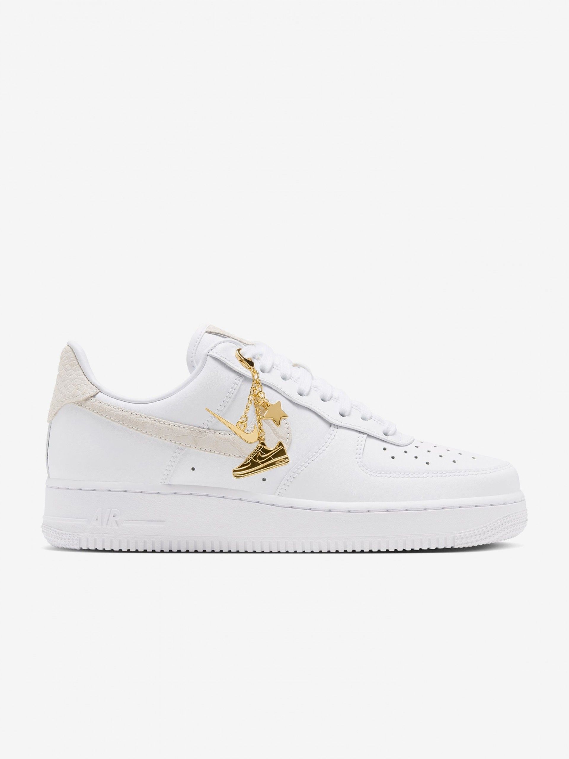 Nike Air Force 1 07 White and Beige Sneakers For Women