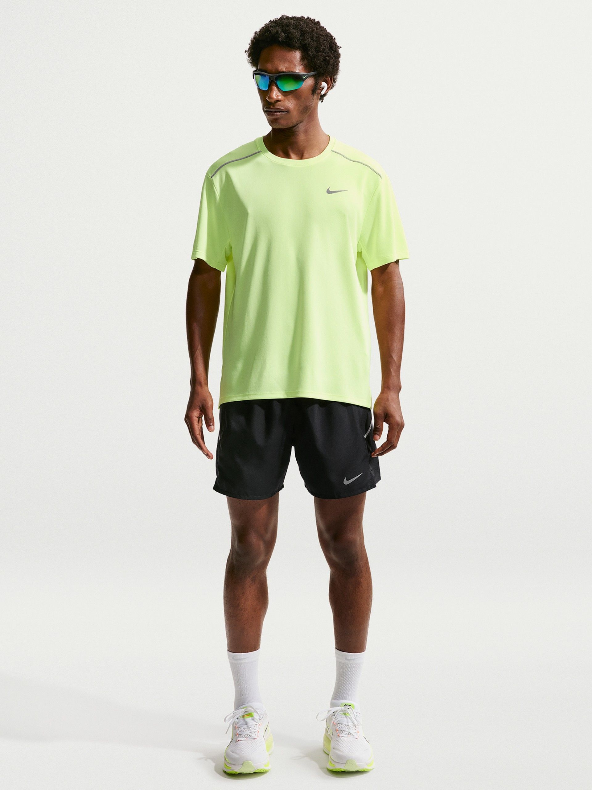 Nike Miler Dri-FIT 2-in-1 12.5 cm Black Running Shorts For Men