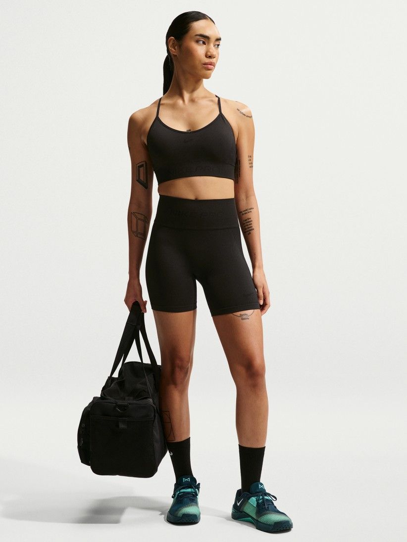 Nike Pro Seamless Dri-FIT 13cm Black Biker Shorts For Women Nike Pro Seamless Dri-FIT 13cm Black Biker Shorts For Women
