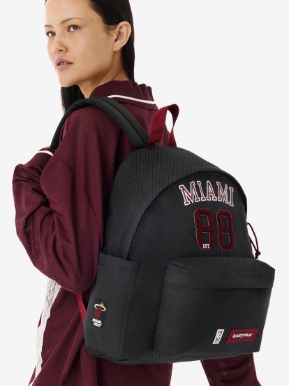 Mochila Escolar Eastpak Day Pak'R Miami Heart Negra