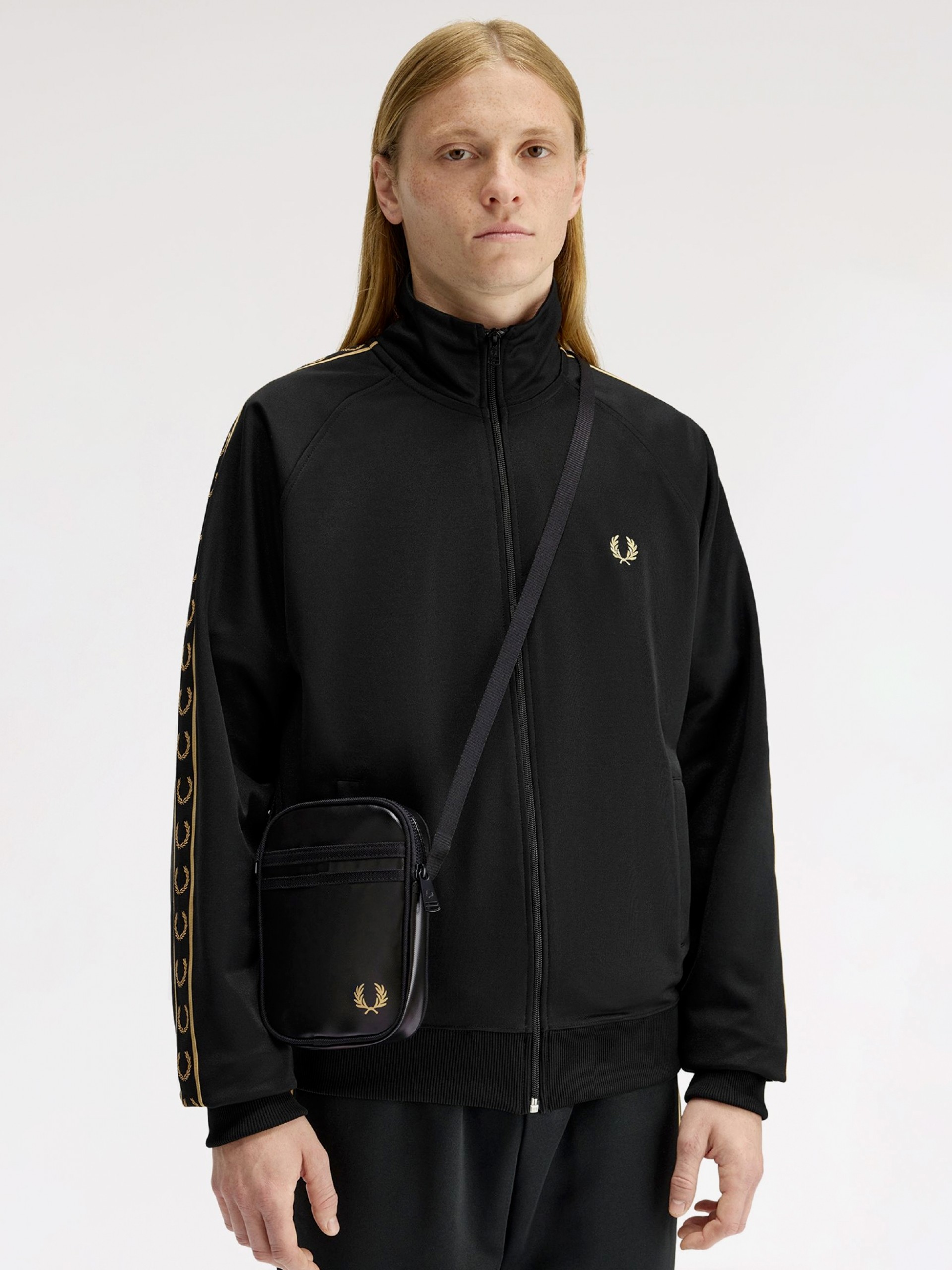 Bandolera Fred Perry Tonal Classic Negra