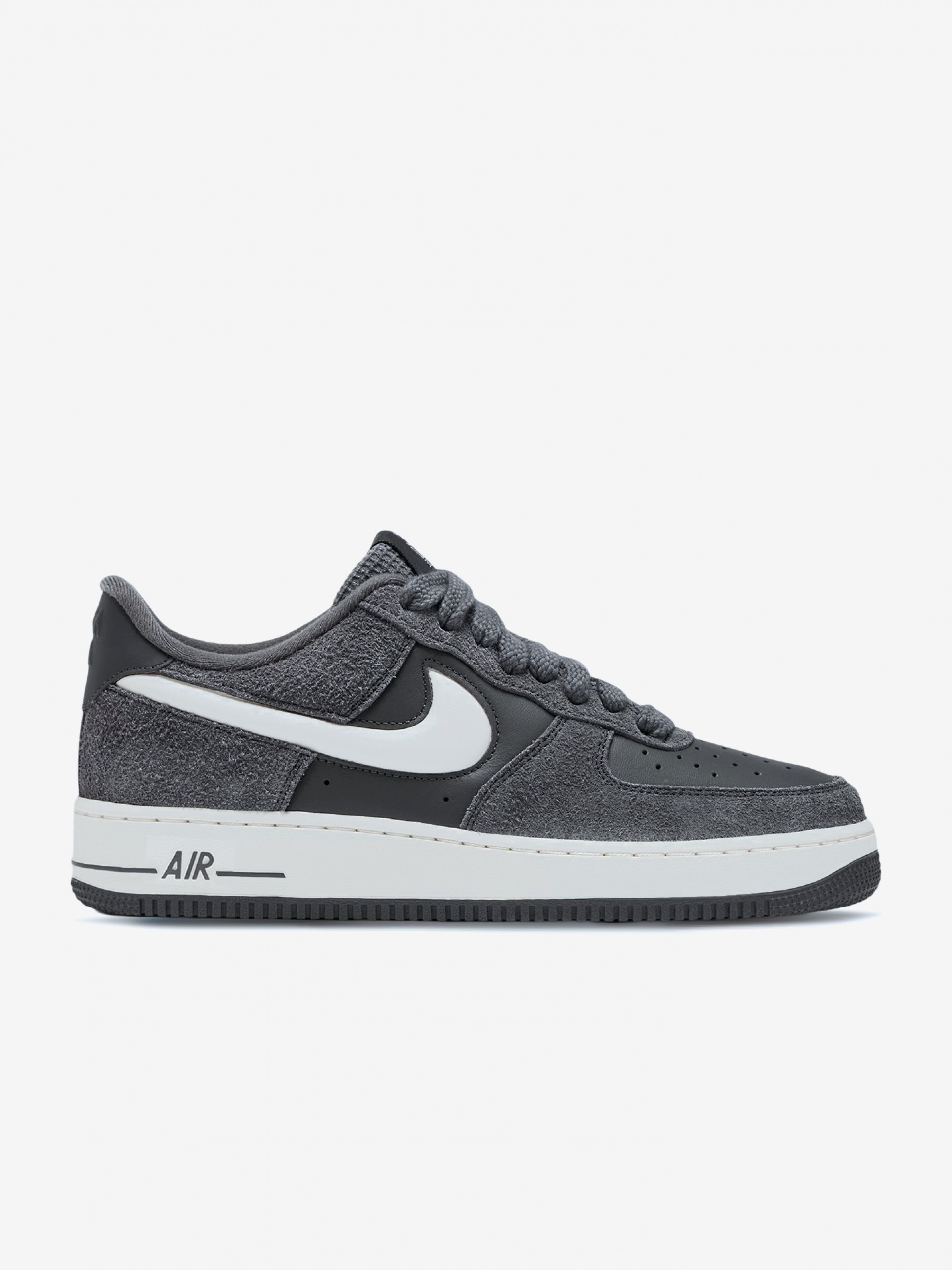 Zapatillas Nike Air Force 1 07 LV8 Grises De Piel y Gamuza Para Hombre