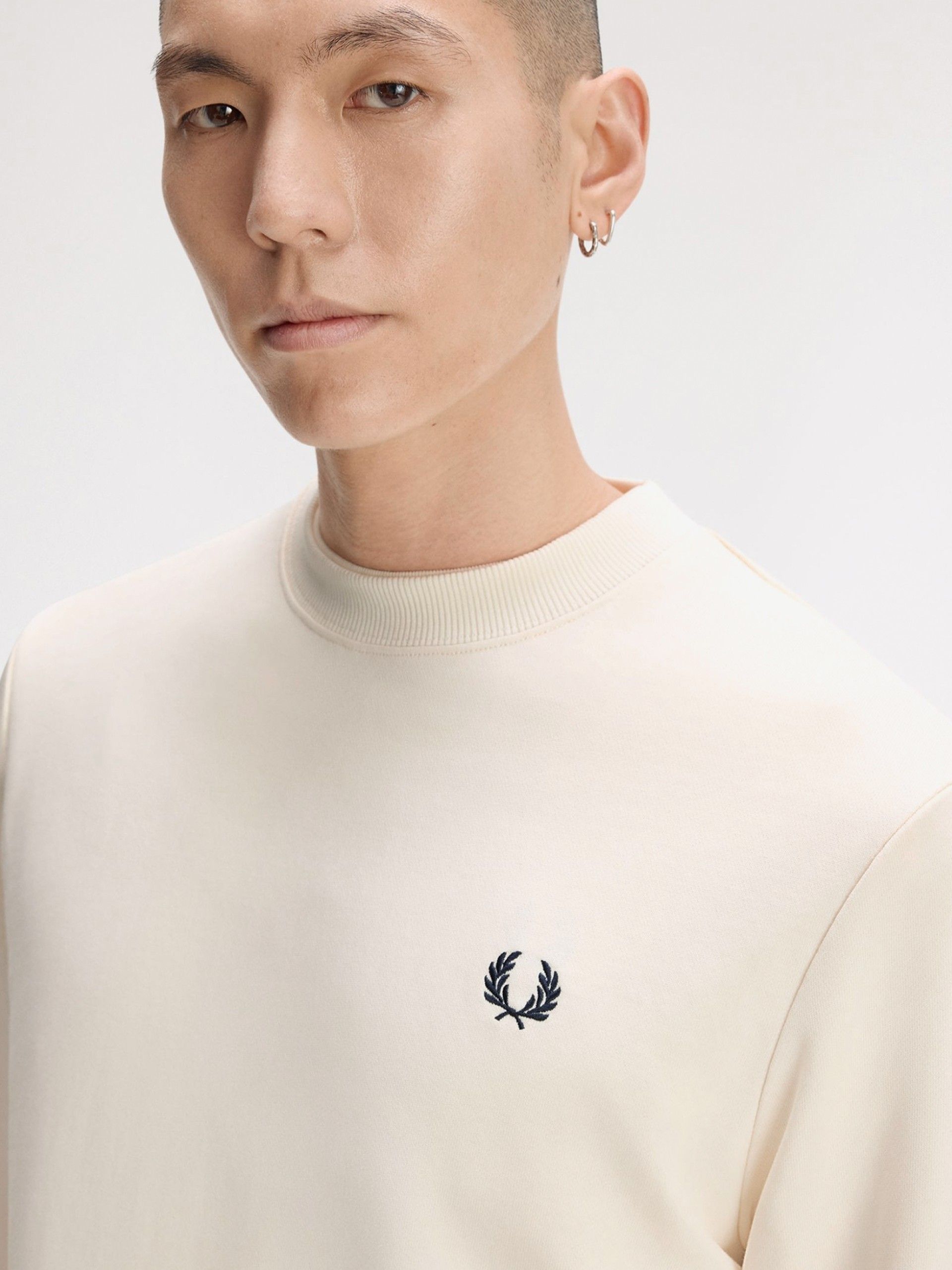 Camisola Fred Perry Crew Neck Bege