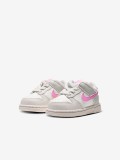Sapatilhas Nike Dunk Low Cinzentas, Brancas e Rosa Para Beb�