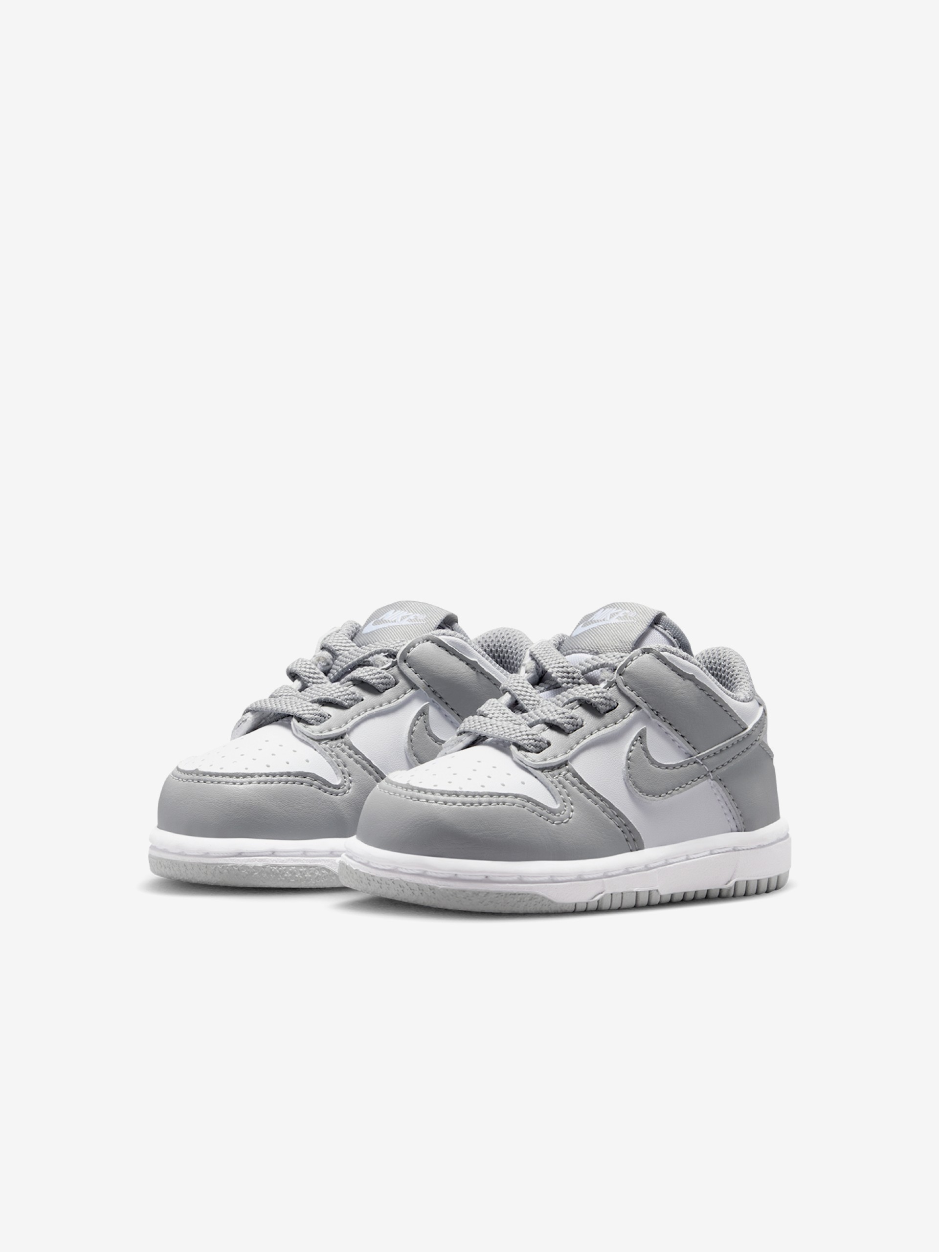 Zapatillas Nike Dunk Low Grises y Blancas Para Bebé