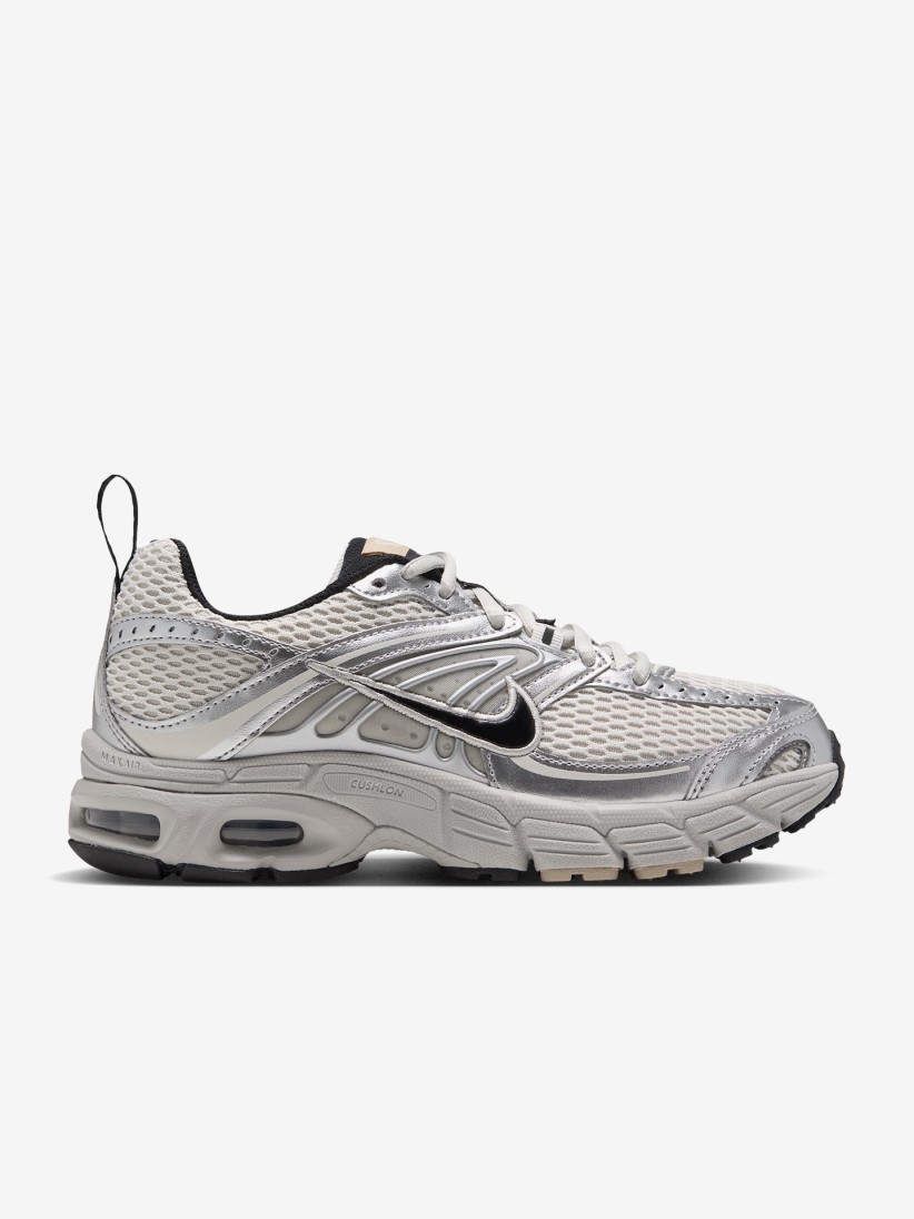Nike Air Max Moto 2K Silver and Grey Junior Sneakers Nike Air Max Moto 2K Silver and Grey Junior Sneakers